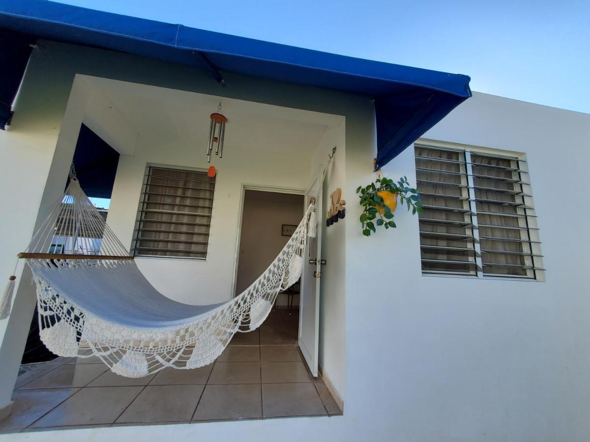 Aguadilla Waves Apt Free Parking & Wifi 8 Minute Walk From Crashboat Beach Exterior photo